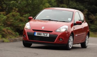 Renault Clio 1.5 dCi eco corner