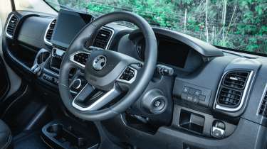 Vauxhall Movano Electric - dashboard