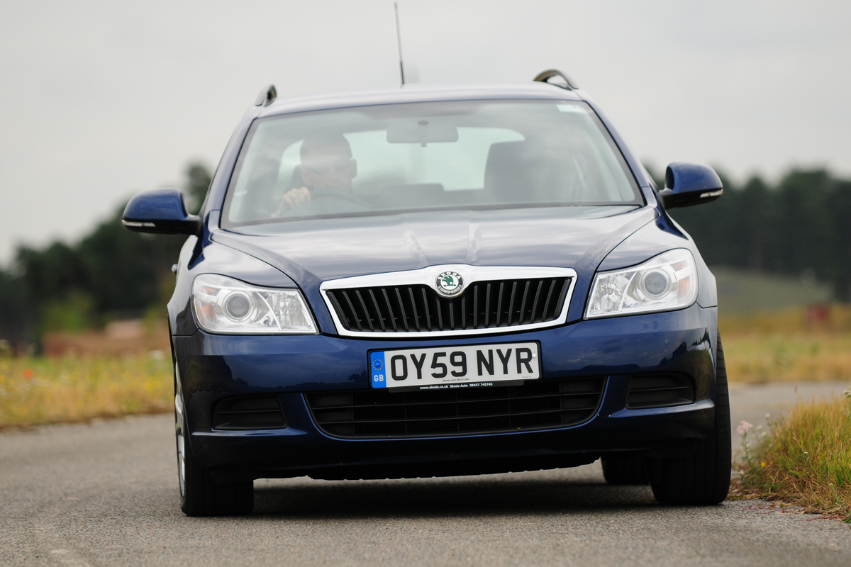 Skoda Octavia Estate 1.2 TSI S  Auto Express