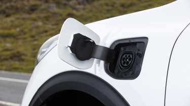 Kia Niro PHEV - plug-in