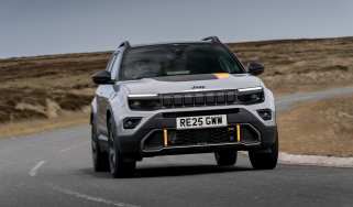 Jeep Avenger The North Face Edition - front cornering