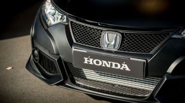 Honda Civic Type R 2015 grille