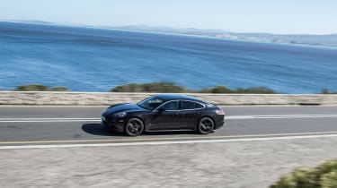 Porsche Panamera ride - side panning