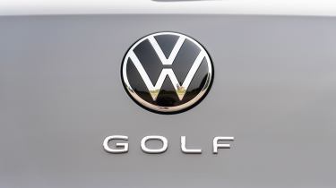 Volkswagen Golf - badge