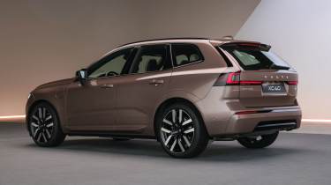 Volvo XC60 facelift 2026 - rear
