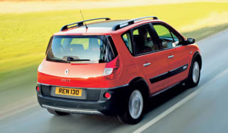 Renault Scenic Conquest dci