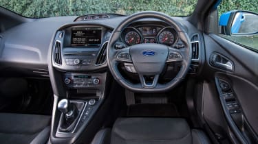Ford Focus RS Mountune - dash