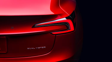 Tesla Model 3 facelift - rear light