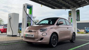 Fiat 500 connected to a Gridserve rapid charger