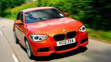 BMW 125d M Sport front tracking