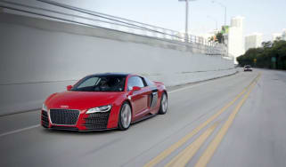 R8 drive
