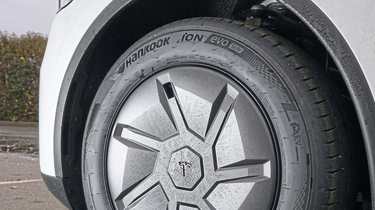 New Tesla Model Y Standard - front alloys