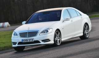 Mercedes S350 L front cornering