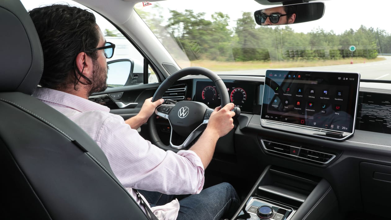 Volkswagen%20Tiguan%20prototype-11.jpg