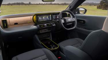 Fiat Grande Panda Hybrid UK - cabin