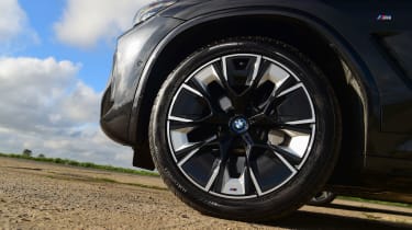 BMW iX3 M Sport Pro - alloy wheels