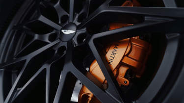 Aston Martin Valen - wheel