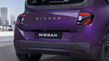 Nissan Pixo - rear detail