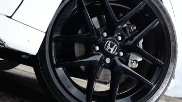 Honda Civic - front offside wheel