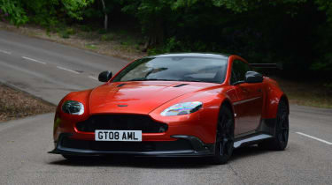 Aston Martin Vantage GT8 - front static