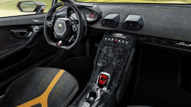 Lamborghini Huracan Performante - dash