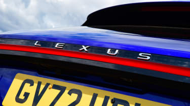 Lexus RX - rear badge