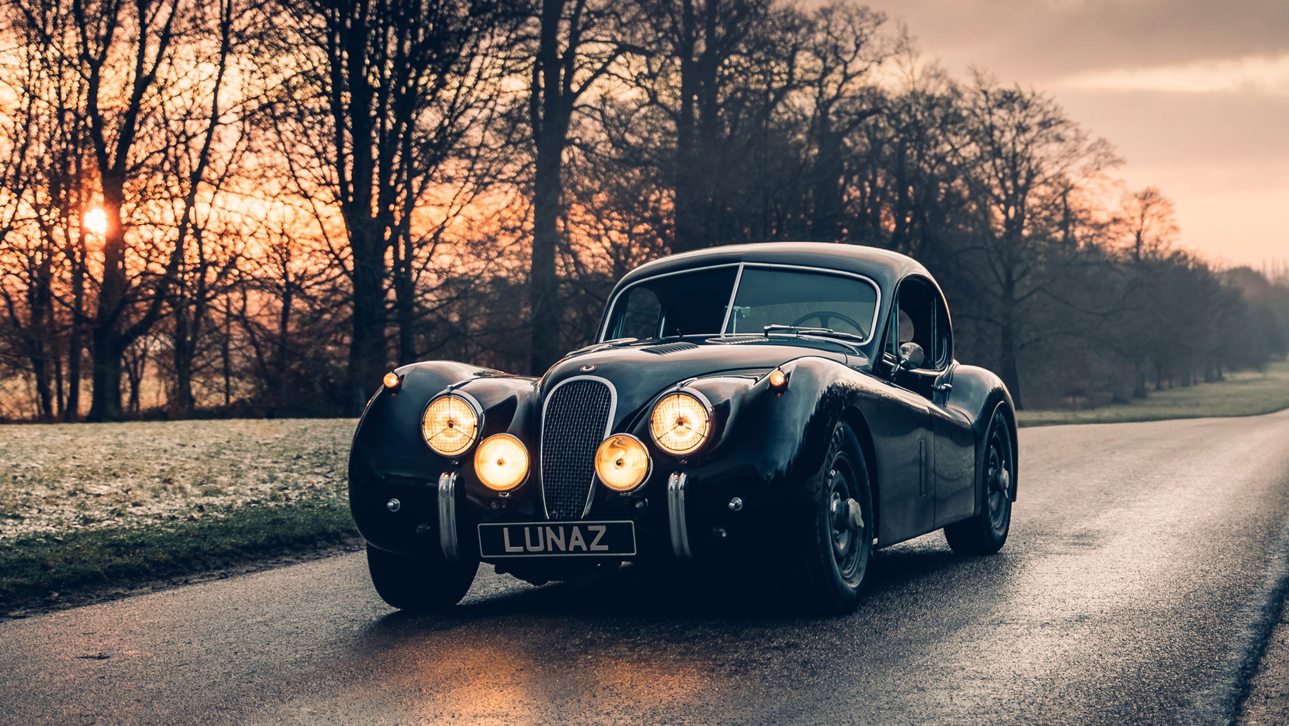 lunaz electric classic cars launches jaguar xk120 and rolls royce phantom