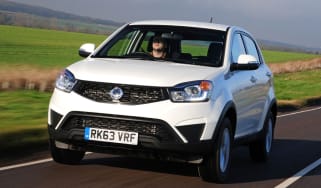 SsangYong Korando front tracking