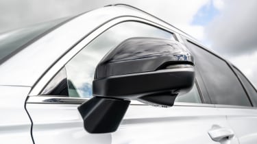 Honda CR-V PHEV - door mirror