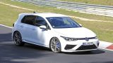 Volkswagen%20Golf%20R%20spyshots-11.jpg