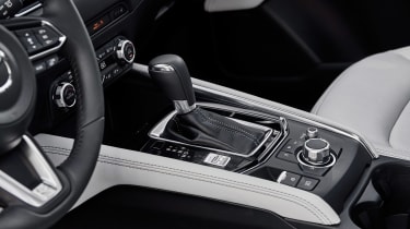 Mazda CX-5 LA Motor Show 2016 - centre console