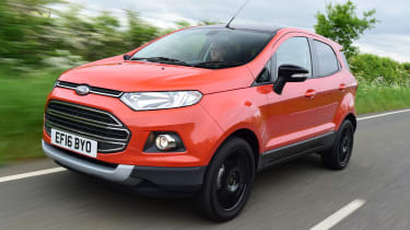 Ford EcoSport Titanium S 2016 - front tracking