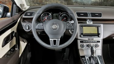 Volkswagen CC dashboard