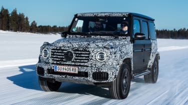 Mercedes G-Class prototype - front tracking
