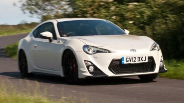 Toyota GT 86 TRD front cornering