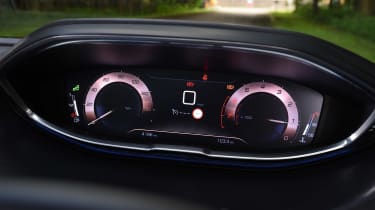 Peugeot 3008 - dials