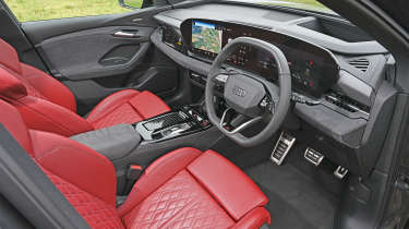 Audi SQ6 - dashboard