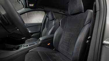 BMW 1 Series - front seats studio