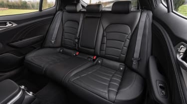 2021 Kia Stinger GT-S 3.3 T-GDi V6 -  seats