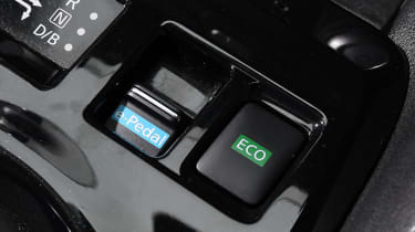 Nissan &#039;e-Pedal&#039; switch