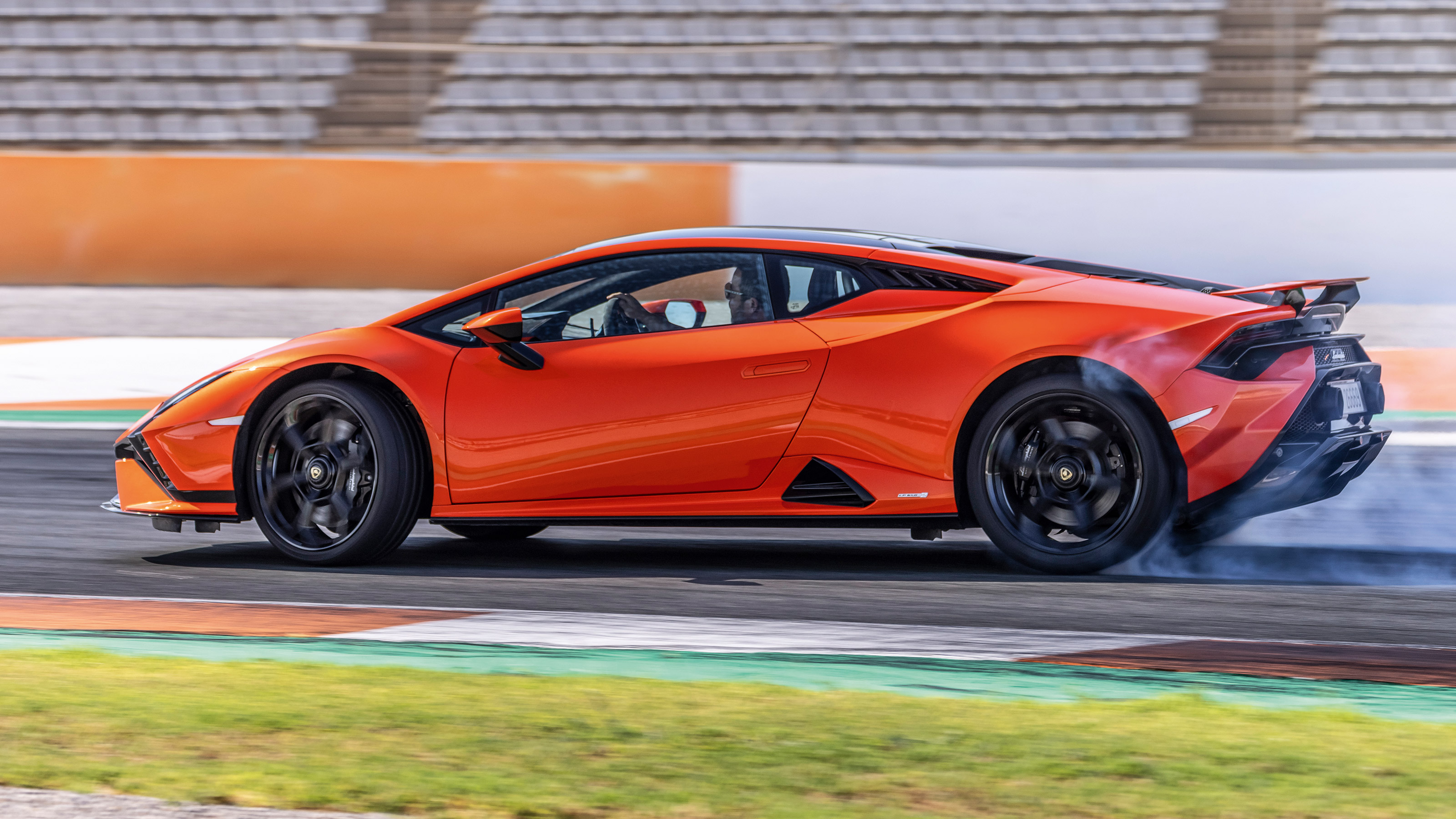 Lamborghini Huracán Tecnica Review: Comfort and Performance Power Player