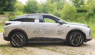 Peugeot E-3008 prototype