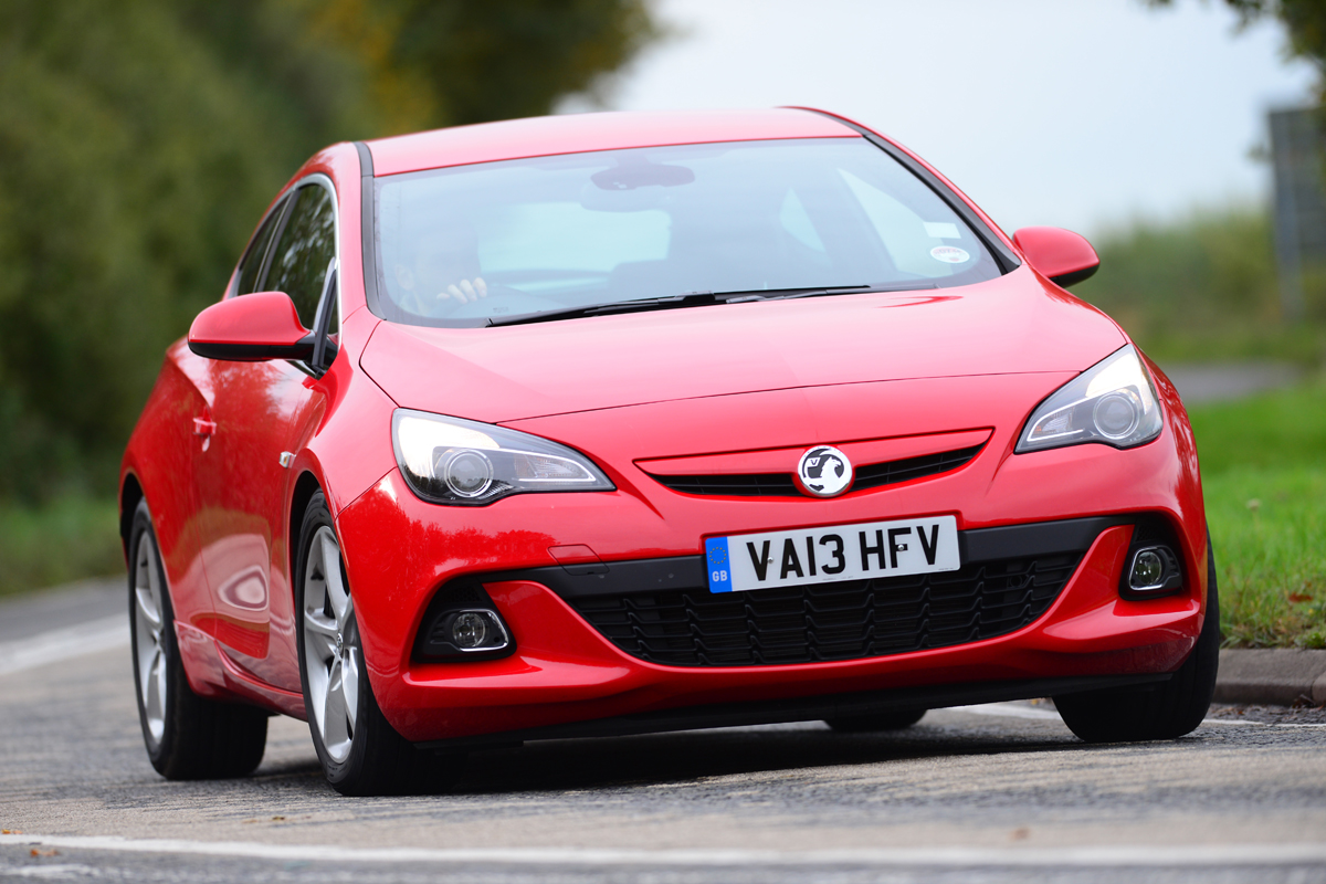 Vauxhall Astra Gtc Biturbo Review Auto Express