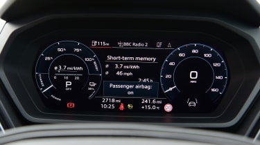 Audi Q4 e-tron - dials