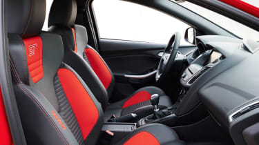 Ford Focus ST diesel front seats