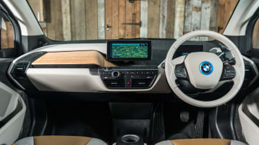 BMW i3 REx 94AH - new interior