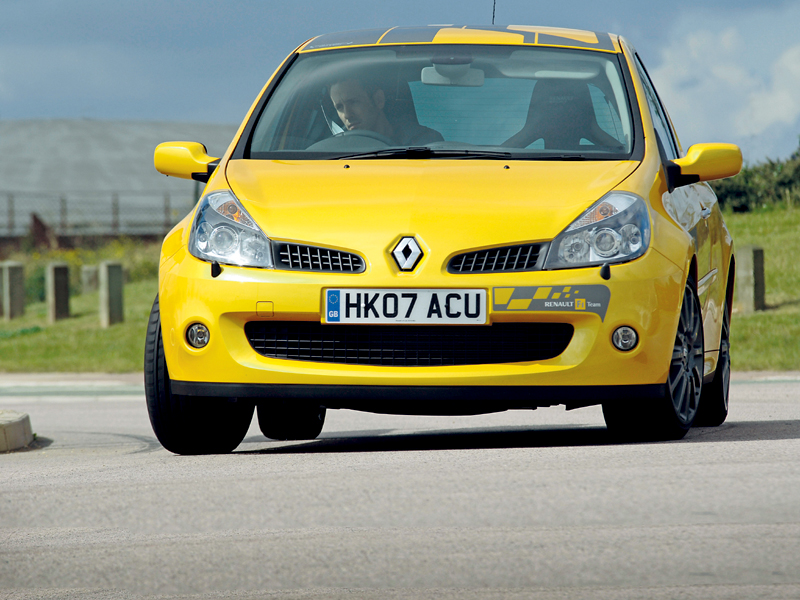 Renault Clio Auto Express