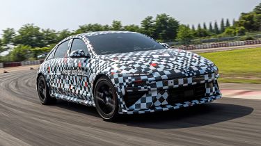 Hyundai Ioniq 6 N prototype - front tracking