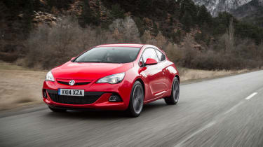 Vauxhall Astra Gtc 1 6 200 Limited Edition Review Auto Express