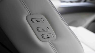 Genesis GV60 - electric seat controls